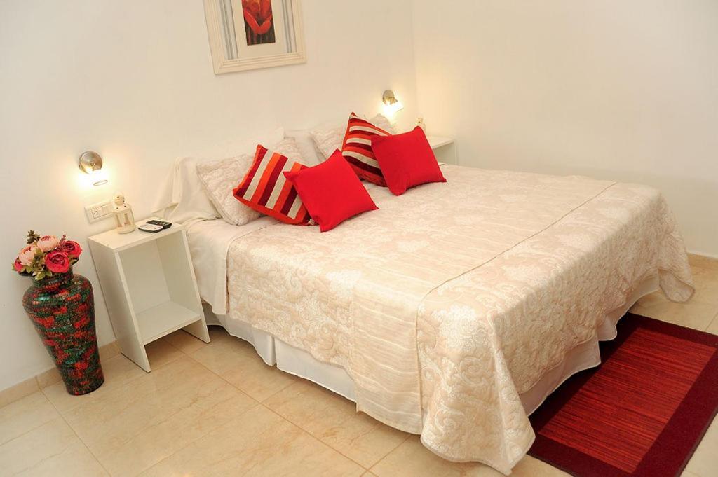 Bed and Breakfast Gure Loa Urbano à Mina Clavero Extérieur photo